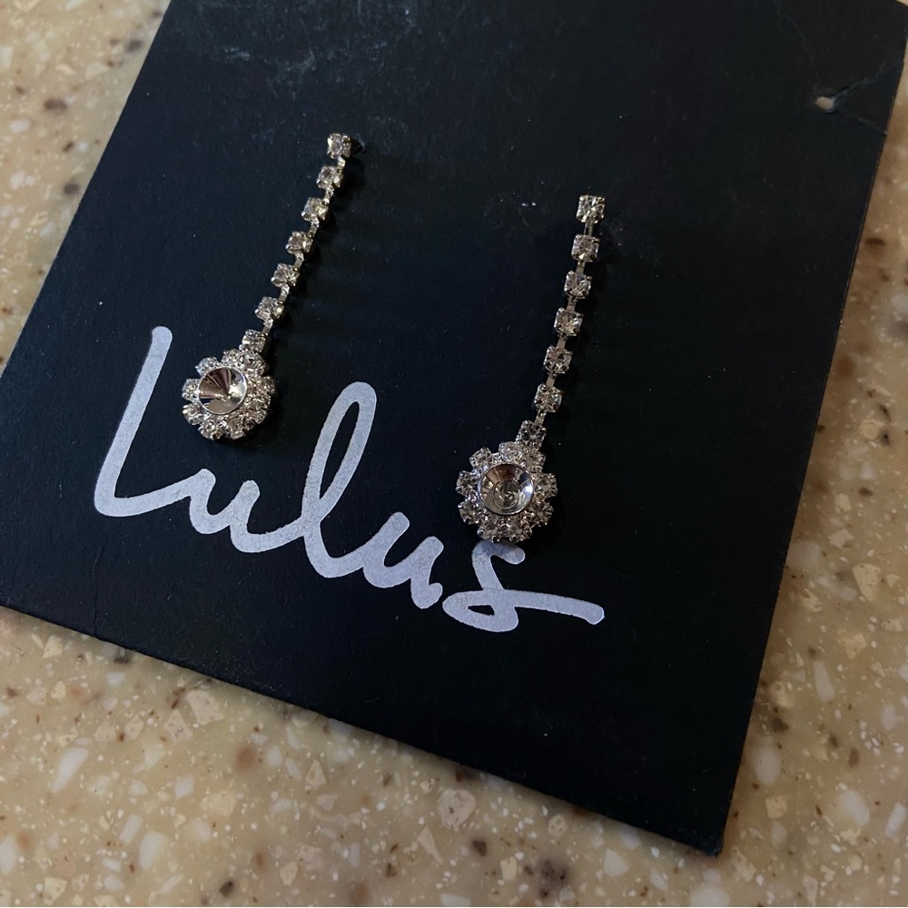 Lulus flower rhinestone dangle earrings